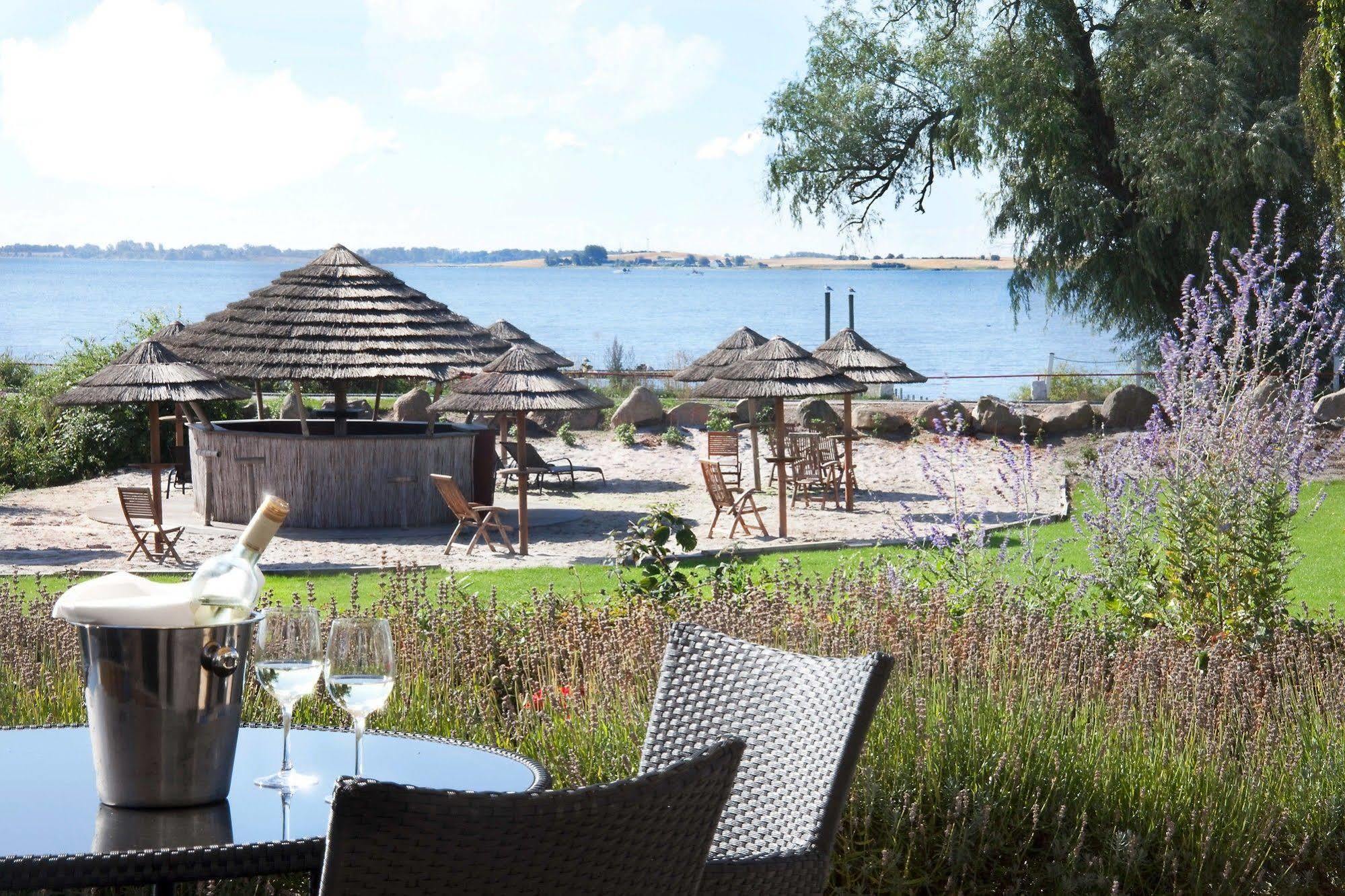 Hotel Faaborg Fjord ภายนอก รูปภาพ